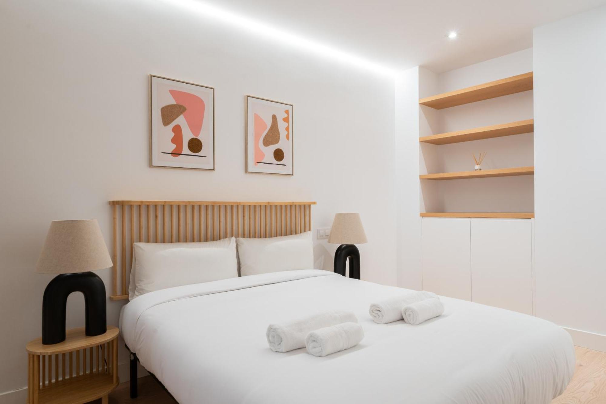 Apartamento Reformado De Lujo En Gran Via Apartment Madrid Luaran gambar