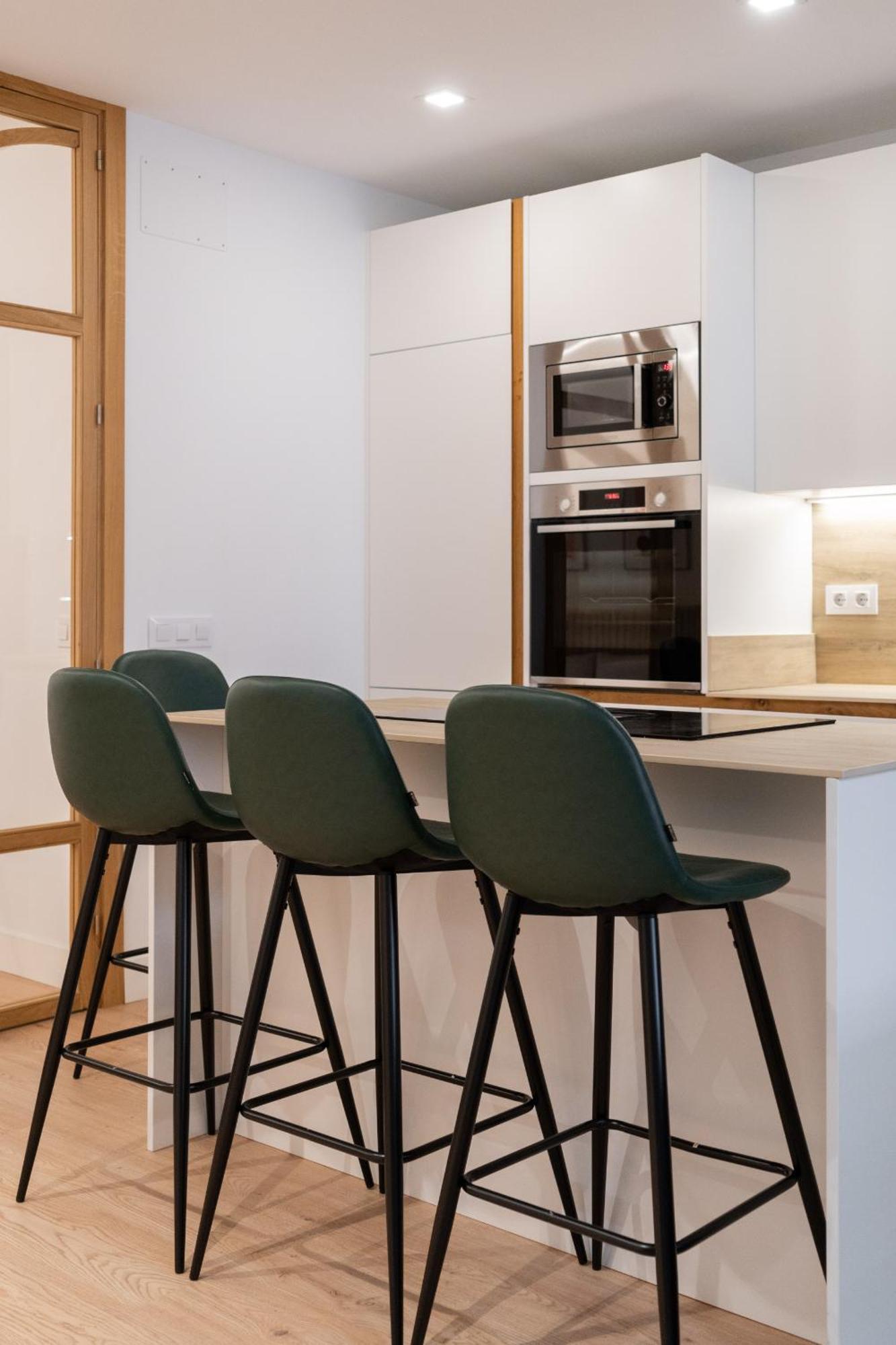 Apartamento Reformado De Lujo En Gran Via Apartment Madrid Luaran gambar