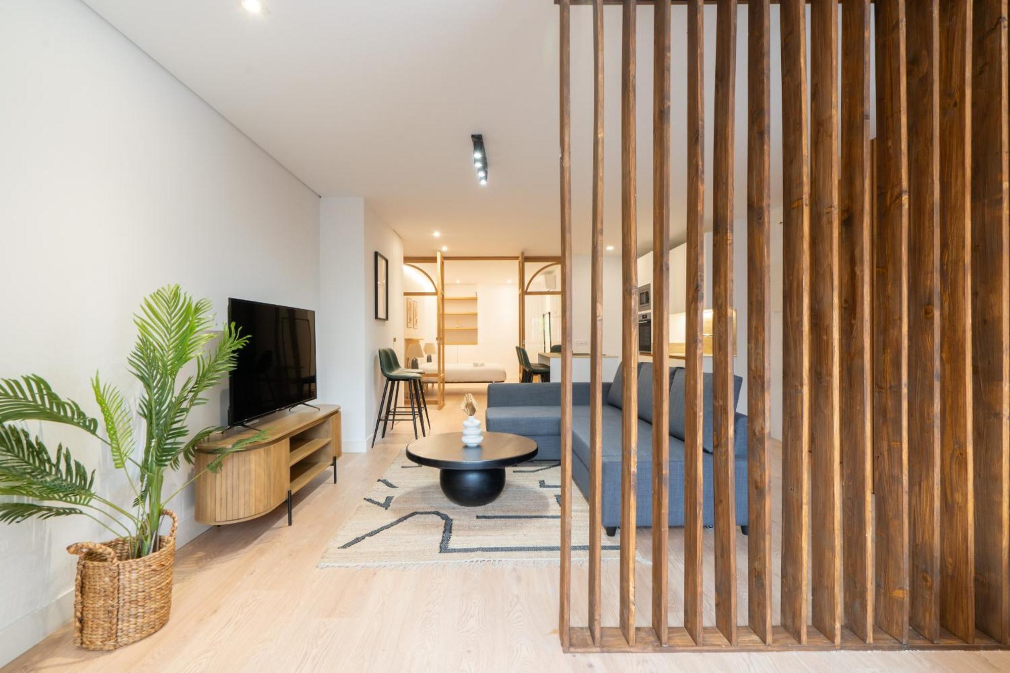 Apartamento Reformado De Lujo En Gran Via Apartment Madrid Luaran gambar